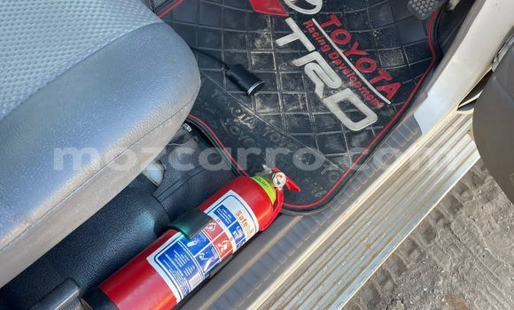 Tenga Tsaru Toyota Land Cruiser Chena Mota in Maputo in Maputo Tenga Tsaru Toyota Land Cruiser Chena Mota in Maputo in Maputo