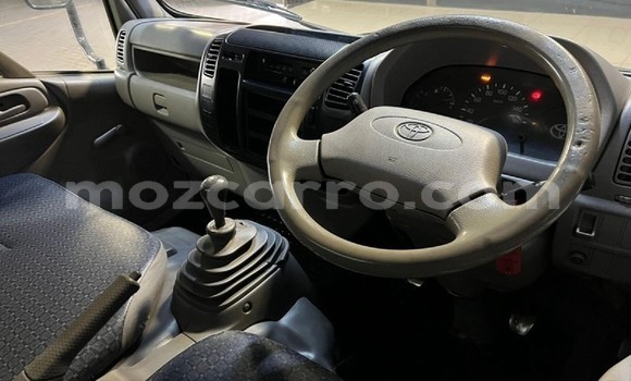 Comprar Usado Toyota Dyna Branco Caminhão em Maputo em Maputo Comprar Usado Toyota Dyna Branco Caminhão em Maputo em Maputo