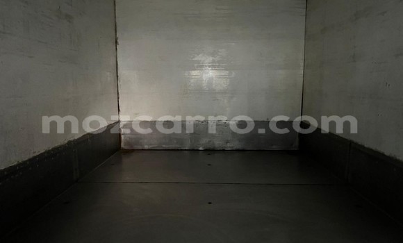 Comprar Usado Toyota Dyna Branco Caminhão em Maputo em Maputo Comprar Usado Toyota Dyna Branco Caminhão em Maputo em Maputo