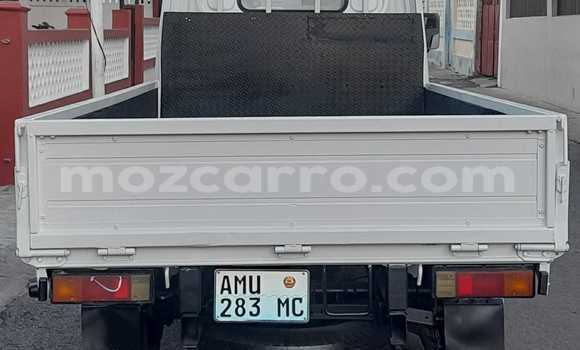 Comprar Usado Mitsubishi Canter Branco Caminhão em Maputo em Maputo Comprar Usado Mitsubishi Canter Branco Caminhão em Maputo em Maputo