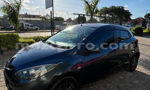 Comprar Usado Mazda Demio Azul Carro em Maputo em Maputo Comprar Usado Mazda Demio Azul Carro em Maputo em Maputo