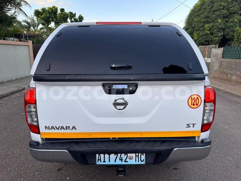 Big with watermark nissan navara maputo maputo 22421