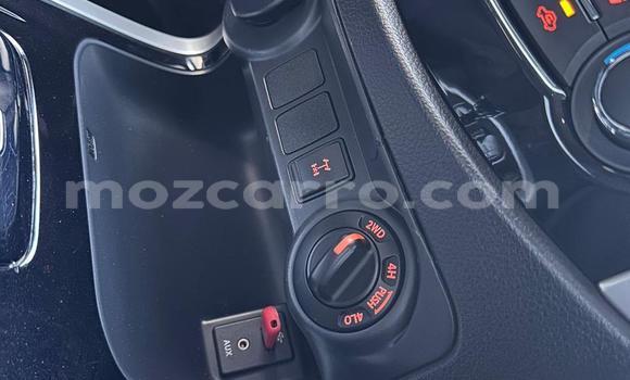 Comprar Novo Nissan Navara Branco Carro em Maputo em Maputo Comprar Novo Nissan Navara Branco Carro em Maputo em Maputo