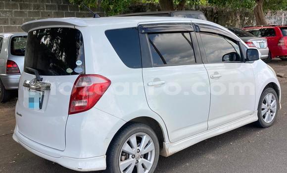 Tenga Tsaru Toyota Ractis Chena Mota in Maputo in Maputo Tenga Tsaru Toyota Ractis Chena Mota in Maputo in Maputo