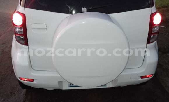 Comprar Usado Toyota Rush Branco Carro em Maputo em Maputo Comprar Usado Toyota Rush Branco Carro em Maputo em Maputo