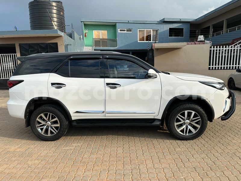 Big with watermark toyota fortuner maputo maputo 22452