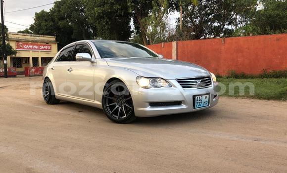 Comprar Usado Toyota Mark X Prata Carro em Maputo em Maputo