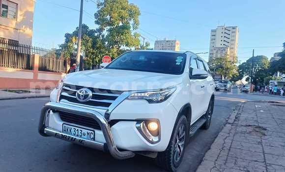 Tenga Tsaru Toyota Fortuner Chena Mota in Maputo in Maputo Tenga Tsaru Toyota Fortuner Chena Mota in Maputo in Maputo