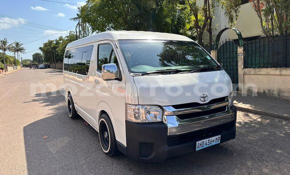Tenga Tsaru Toyota Hiace Sirivha Mota in Maputo in Maputo Tenga Tsaru Toyota Hiace Sirivha Mota in Maputo in Maputo