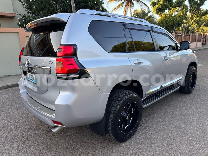 Big with watermark toyota land cruiser prado maputo maputo 22464