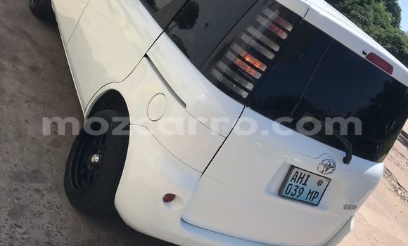 Buy Used Toyota Sienta White Car in Maputo in Maputo Buy Used Toyota Sienta White Car in Maputo in Maputo