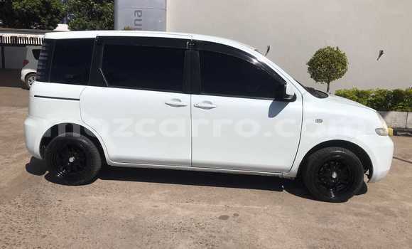 Buy Used Toyota Sienta White Car in Maputo in Maputo Buy Used Toyota Sienta White Car in Maputo in Maputo