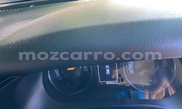 Comprar Novo Toyota Hilux Branco Carro em Maputo em Maputo Comprar Novo Toyota Hilux Branco Carro em Maputo em Maputo