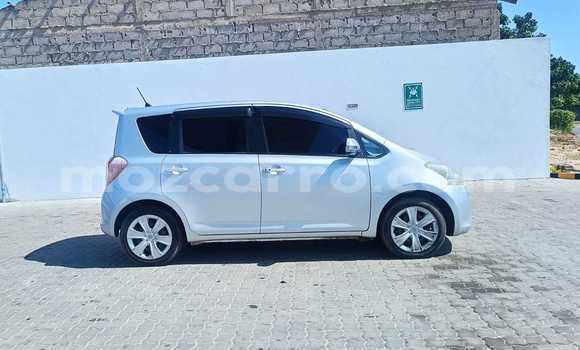 Nunua Ilio tumika Toyota Ractis Fedha Gari ndani ya Maputo nchini Maputo Nunua Ilio tumika Toyota Ractis Fedha Gari ndani ya Maputo nchini Maputo