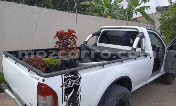 Buy Used Isuzu KB White Car in Maputo in Maputo Buy Used Isuzu KB White Car in Maputo in Maputo