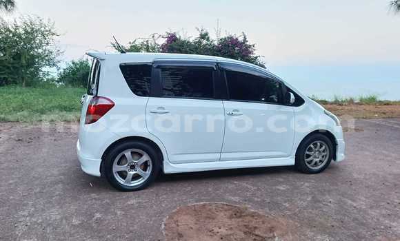 Nunua Ilio tumika Toyota Ractis Nyeupe Gari ndani ya Maputo nchini Maputo Nunua Ilio tumika Toyota Ractis Nyeupe Gari ndani ya Maputo nchini Maputo