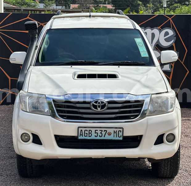 Big with watermark toyota hilux maputo maputo 22490