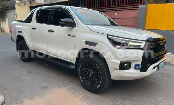 Tenga Tsaru Toyota Hiluxe Revo Chena Mota in Maputo in Maputo Tenga Tsaru Toyota Hiluxe Revo Chena Mota in Maputo in Maputo