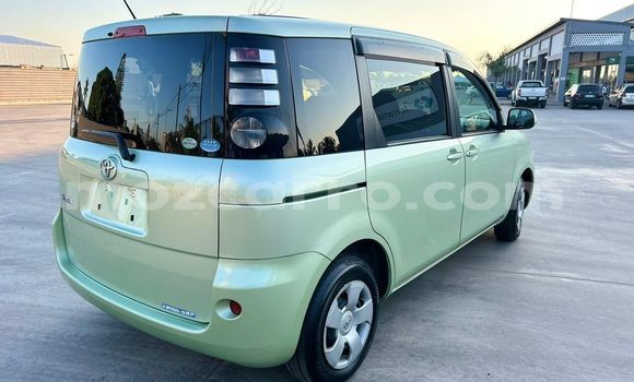 Nunua Ilio tumika Toyota Sienta Kijani Gari ndani ya Maputo nchini Maputo Nunua Ilio tumika Toyota Sienta Kijani Gari ndani ya Maputo nchini Maputo