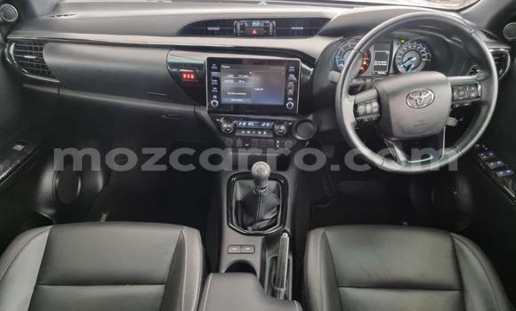 Buy Used Toyota Hilux White Car in Maputo in Maputo Buy Used Toyota Hilux White Car in Maputo in Maputo