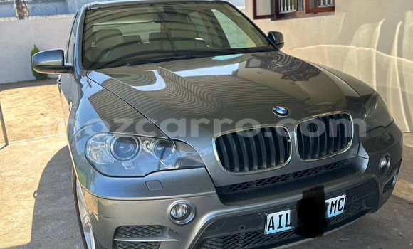 Comprar Usado BMW X5 Prata Carro em Maputo em Maputo Comprar Usado BMW X5 Prata Carro em Maputo em Maputo