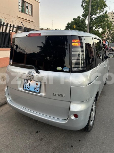 Big with watermark toyota sienta nampula mocambique 22506