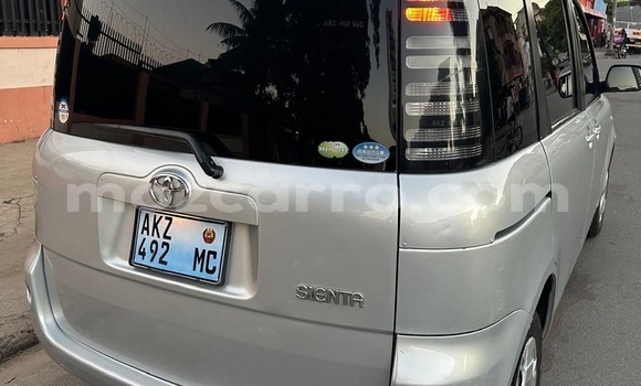 Comprar Usado Toyota Sienta De outros Carro em Moçambique em Nampula Comprar Usado Toyota Sienta De outros Carro em Moçambique em Nampula