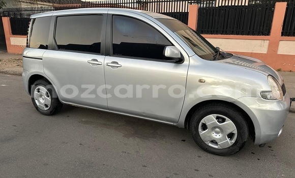 Comprar Usado Toyota Sienta De outros Carro em Moçambique em Nampula Comprar Usado Toyota Sienta De outros Carro em Moçambique em Nampula