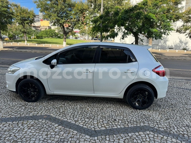 Big with watermark toyota auris maputo maputo 22509