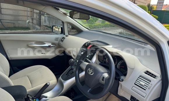Comprar Usado Toyota Auris Branco Carro em Maputo em Maputo Comprar Usado Toyota Auris Branco Carro em Maputo em Maputo