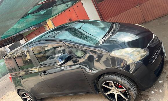 Nunua Ilio tumika Toyota Ractis Nyeusi Gari ndani ya Maputo nchini Maputo Nunua Ilio tumika Toyota Ractis Nyeusi Gari ndani ya Maputo nchini Maputo