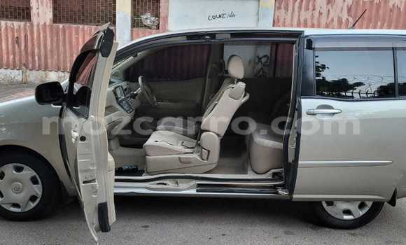 Comprar Usado Toyota Raum Castanho Carro em Maputo em Maputo Comprar Usado Toyota Raum Castanho Carro em Maputo em Maputo