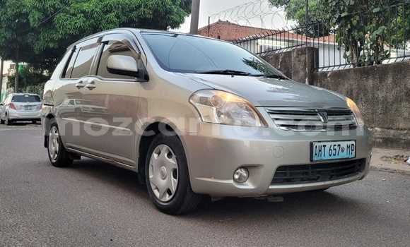 Comprar Usado Toyota Raum Castanho Carro em Maputo em Maputo Comprar Usado Toyota Raum Castanho Carro em Maputo em Maputo