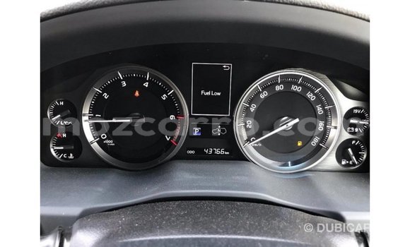 Tenga Imported Toyota Land Cruiser Chena Mota in Import - Dubai in Cabo Delgado Tenga Imported Toyota Land Cruiser Chena Mota in Import - Dubai in Cabo Delgado