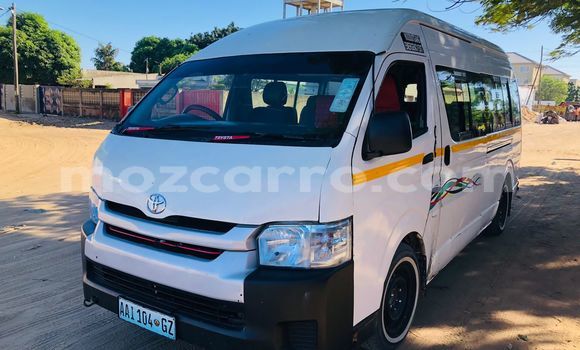 Buy Used Toyota Hiace White Car in Maputo in Maputo Buy Used Toyota Hiace White Car in Maputo in Maputo