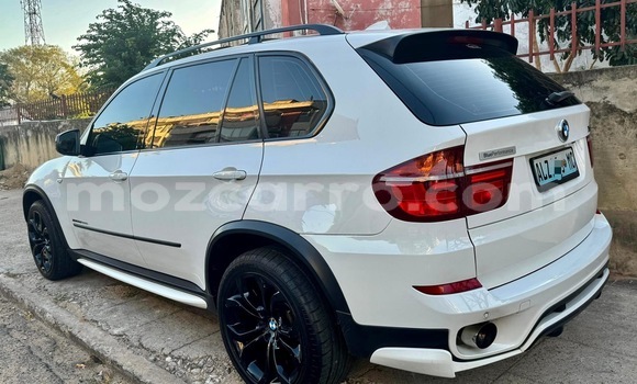 Comprar Usado BMW X5 Branco Carro em Maputo em Maputo Comprar Usado BMW X5 Branco Carro em Maputo em Maputo