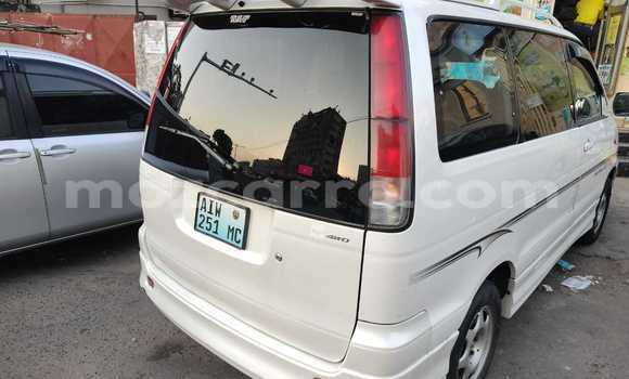 Buy Used Toyota Noah White Car in Maputo in Maputo Buy Used Toyota Noah White Car in Maputo in Maputo