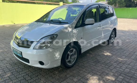 Comprar Usado Toyota Spacio Branco Carro em Maputo em Maputo Comprar Usado Toyota Spacio Branco Carro em Maputo em Maputo