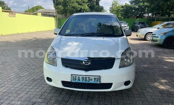 Comprar Usado Toyota Spacio Branco Carro em Maputo em Maputo Comprar Usado Toyota Spacio Branco Carro em Maputo em Maputo