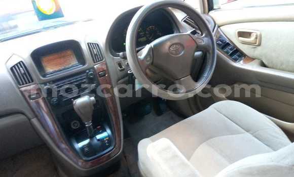 Nunua Ilio tumika Toyota Harrier Nyeupe Gari ndani ya Maputo nchini Maputo Nunua Ilio tumika Toyota Harrier Nyeupe Gari ndani ya Maputo nchini Maputo