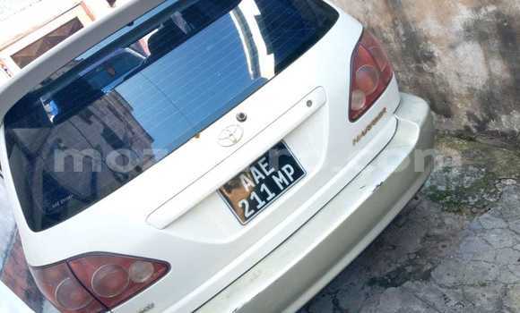 Nunua Ilio tumika Toyota Harrier Nyeupe Gari ndani ya Maputo nchini Maputo Nunua Ilio tumika Toyota Harrier Nyeupe Gari ndani ya Maputo nchini Maputo