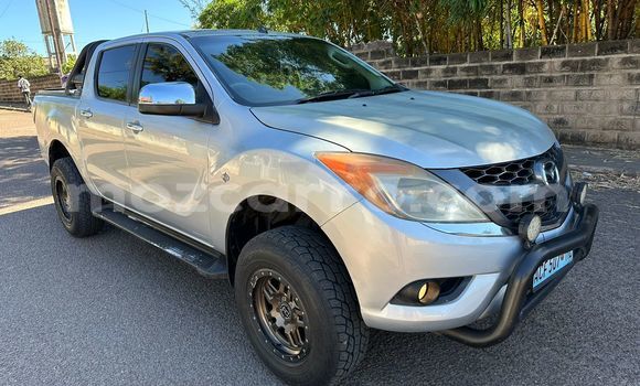 Nunua Ilio tumika Mazda BT-50 Fedha Gari ndani ya Maputo nchini Maputo Nunua Ilio tumika Mazda BT-50 Fedha Gari ndani ya Maputo nchini Maputo