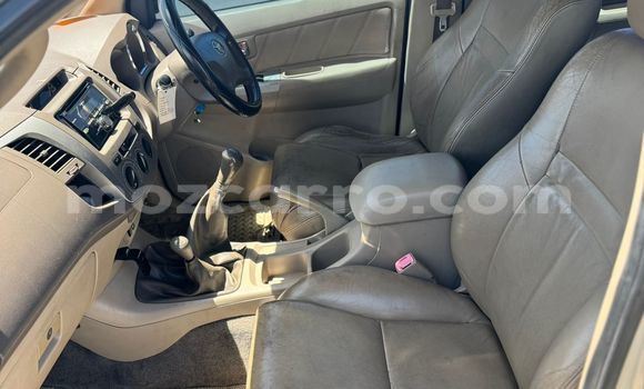 Comprar Usado Toyota Fortuner Prata Carro em Maputo em Maputo Comprar Usado Toyota Fortuner Prata Carro em Maputo em Maputo
