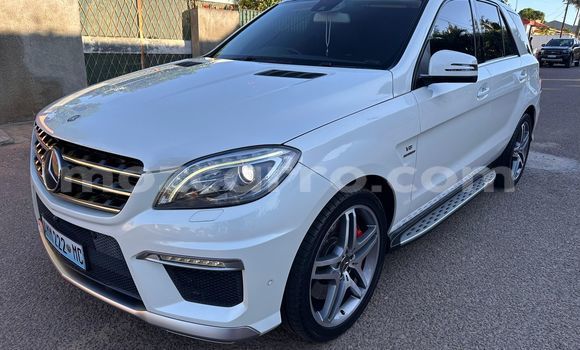 Tenga Tsaru Mercedes‒Benz M-klasse AMG Chena Mota in Maputo in Maputo Tenga Tsaru Mercedes‒Benz M-klasse AMG Chena Mota in Maputo in Maputo