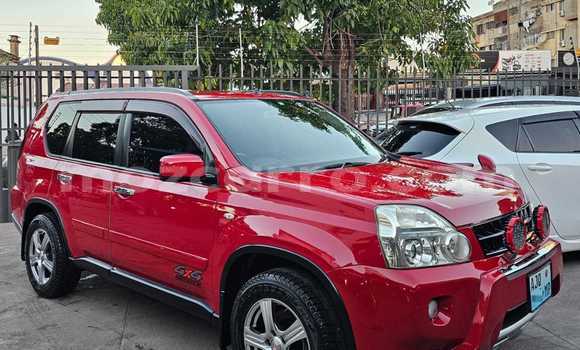 Buy Used Nissan X-Trail Red Car in Maputo in Maputo