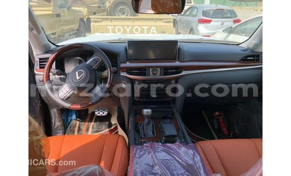 Nunua Imported Lexus LX Nyingine Gari ndani ya Import - Dubai nchini Cabo Delgado Nunua Imported Lexus LX Nyingine Gari ndani ya Import - Dubai nchini Cabo Delgado