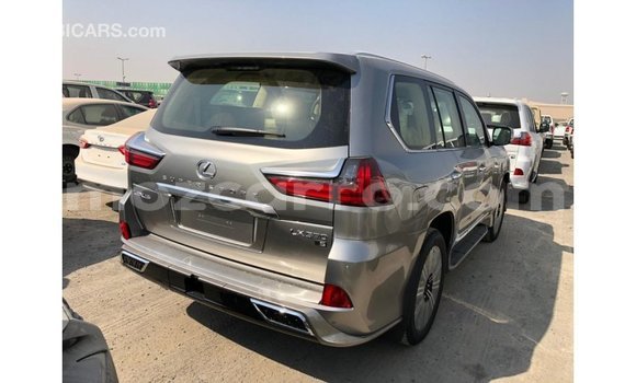 Nunua Imported Lexus LX Nyingine Gari ndani ya Import - Dubai nchini Cabo Delgado Nunua Imported Lexus LX Nyingine Gari ndani ya Import - Dubai nchini Cabo Delgado