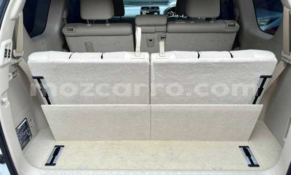 Buy Used Toyota Prado White Car in Maputo in Maputo Buy Used Toyota Prado White Car in Maputo in Maputo