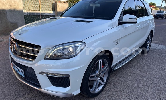 Buy Used Mercedes‒Benz ML-Class White Car in Maputo in Maputo Buy Used Mercedes‒Benz ML-Class White Car in Maputo in Maputo