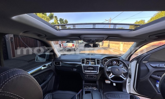 Buy Used Mercedes‒Benz ML-Class White Car in Maputo in Maputo Buy Used Mercedes‒Benz ML-Class White Car in Maputo in Maputo